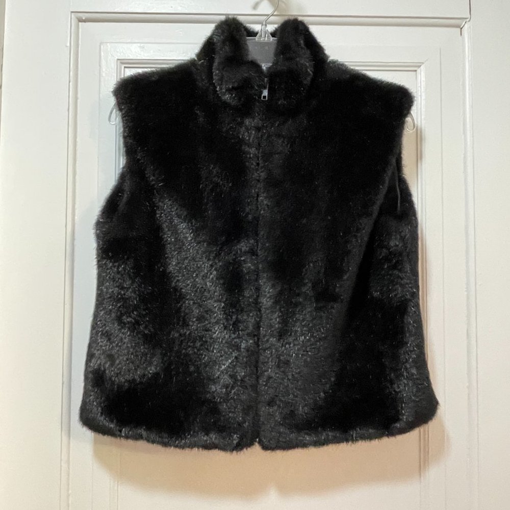 New Cejon Vest Black Full Zip Faux Fur Vest Small